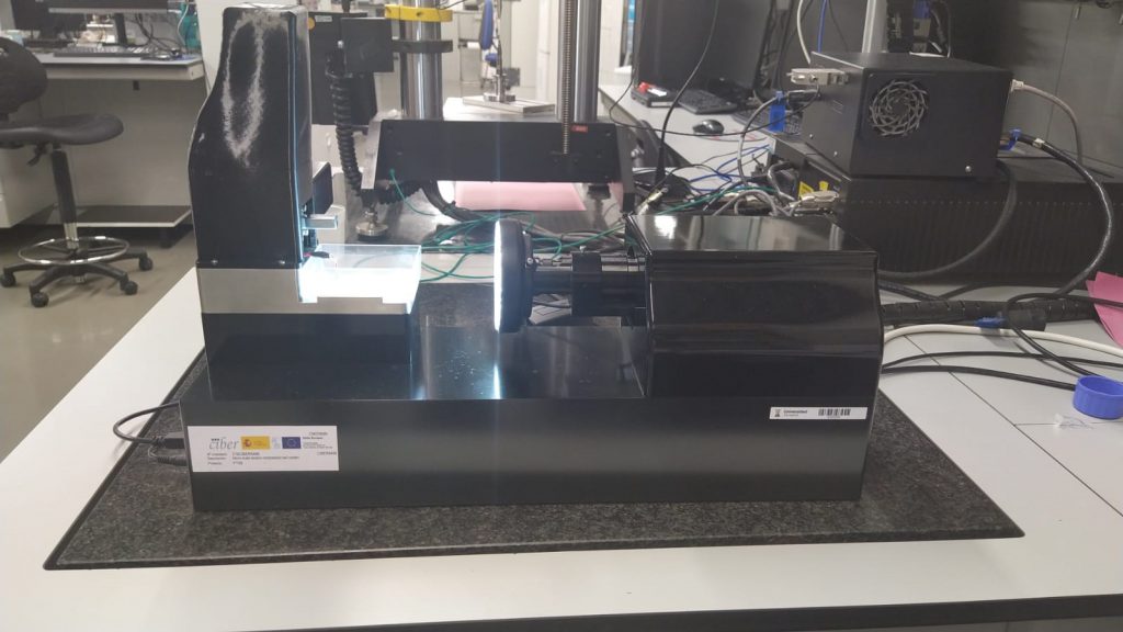 U13-E04. Micro-scale tension-compression test system CellScale. - Nanbiosis